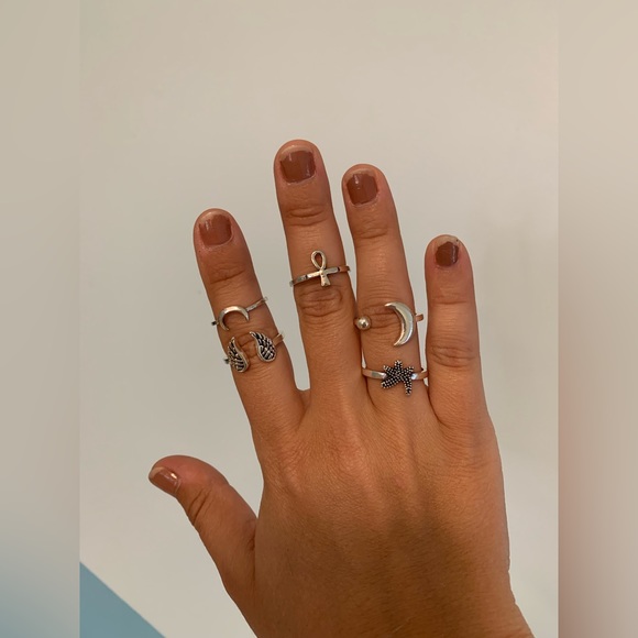 Set of 5 rings / approx size 7/8 - Picture 3 of 6